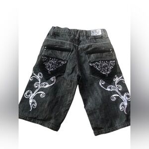 Vintage Russo Y2K embroidered dark wash street wear shorts Sz 30 waist